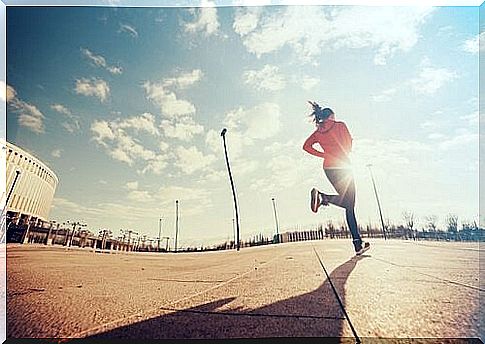 A runner trains hard to achieve excellence.