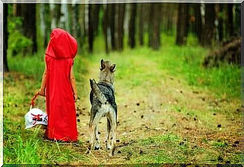 Little Red Riding Hood's wolf is not angry at all!